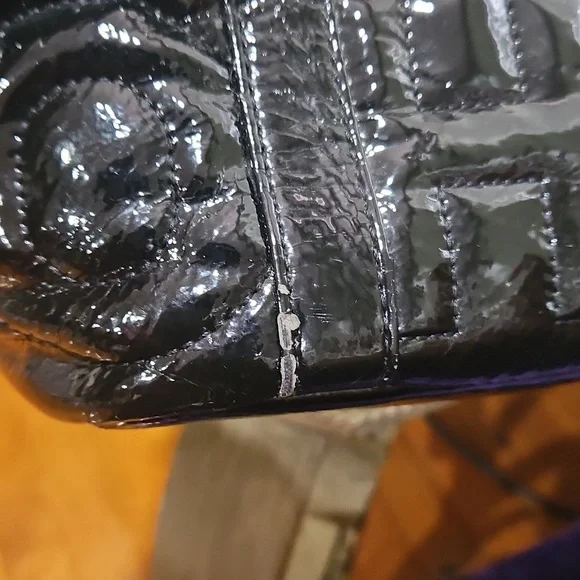 Betsey Johnson Patent Leather Tote HAS WEAR - Picture 7 of 10